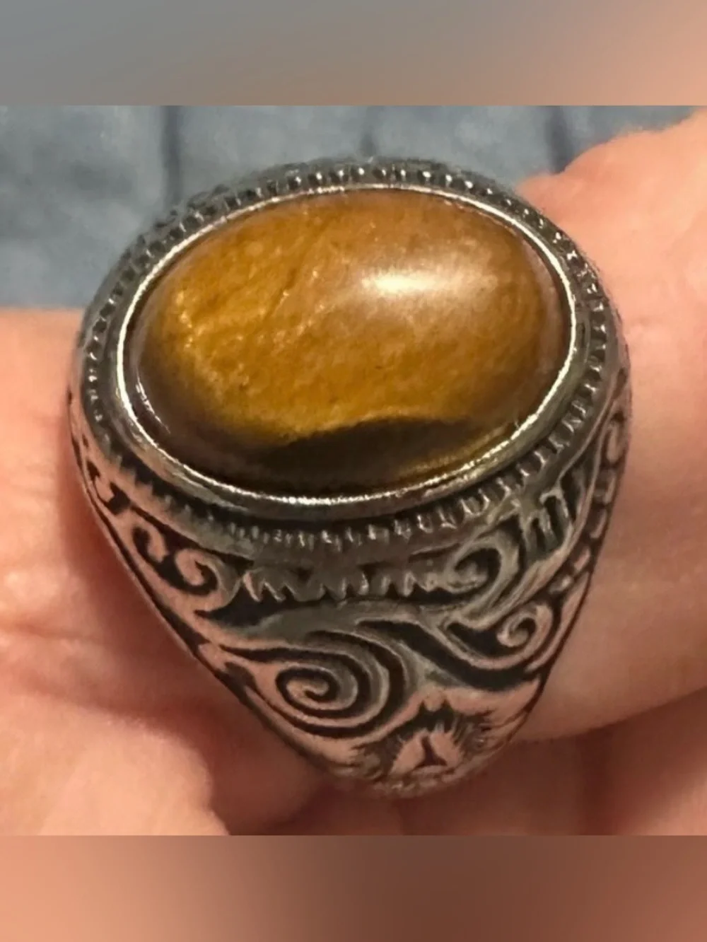 Sterling-Style Men's Ring with Tiger's Eye Stone - Brown